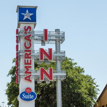 America'S Inn Houston/Stafford /Sugarland Esterno foto